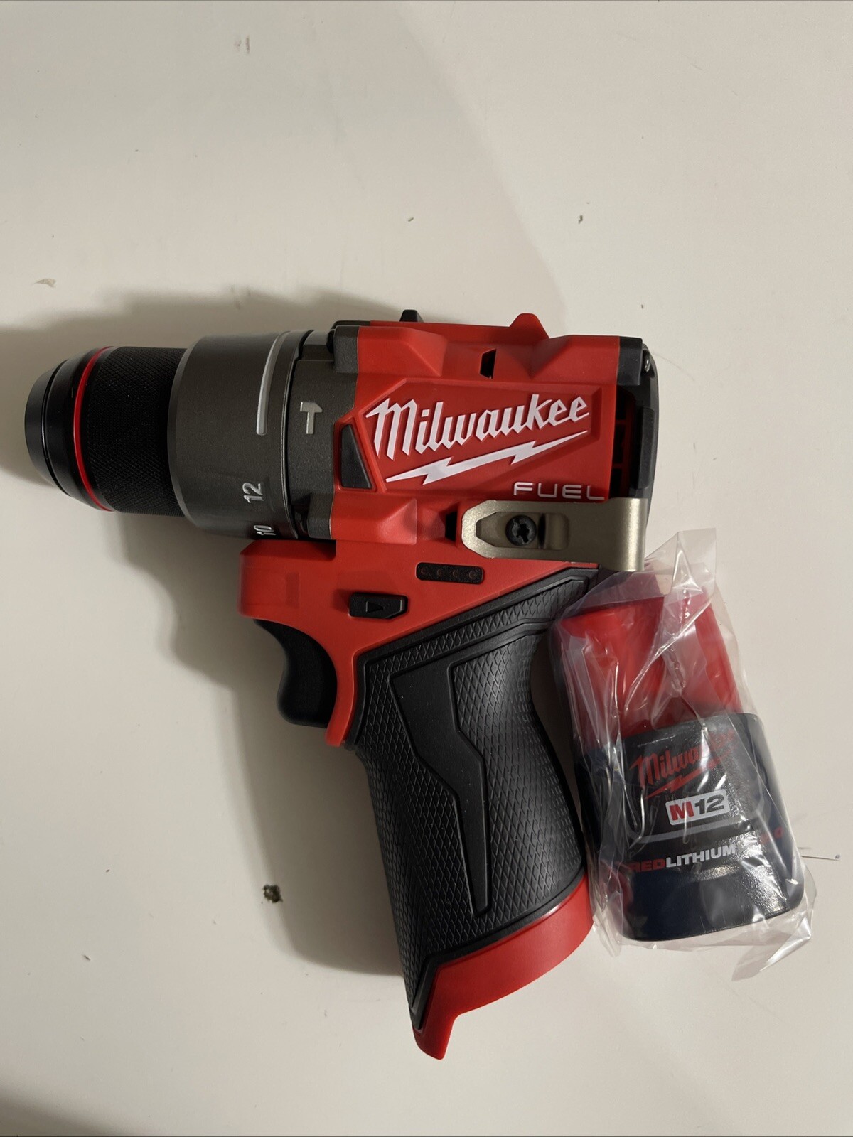 Milwaukee M12 FUEL 1/2 Inch Cordless Drill Driver Kit Red Black 3403-20