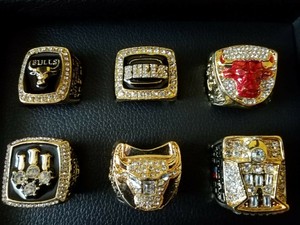 michael jordan rings CEGICAP