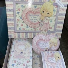 PRECIOUS MOMENTS GIFT SET 2003 - THERE'S ALWAYS A PLACE IN MY HEART FOR YOU