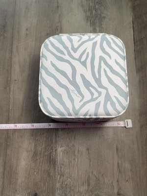 MILLY Animal Print Traveling Jewelry Case Box MSRP $60 4'' x 4'' x 2''