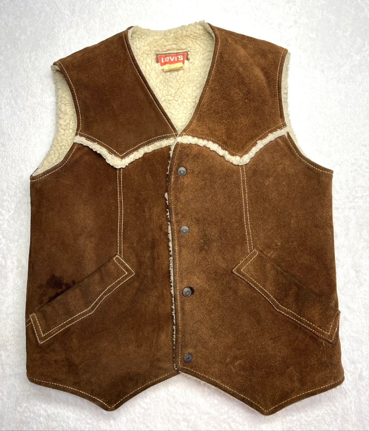 Vintage Levi's Sherpa Lined Vest Adult Men's Medium Brown Suede Snaps Western