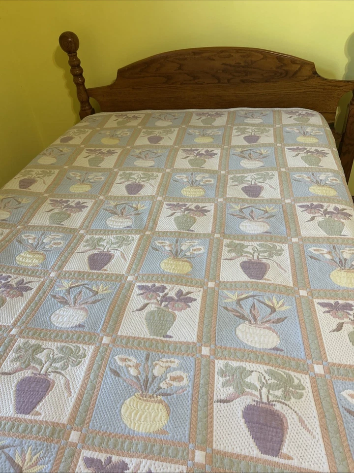 "Colcha tapiz tejida vintage - patrón de florero floral - reversible - 72"" x 80""" Foto 2 de 4