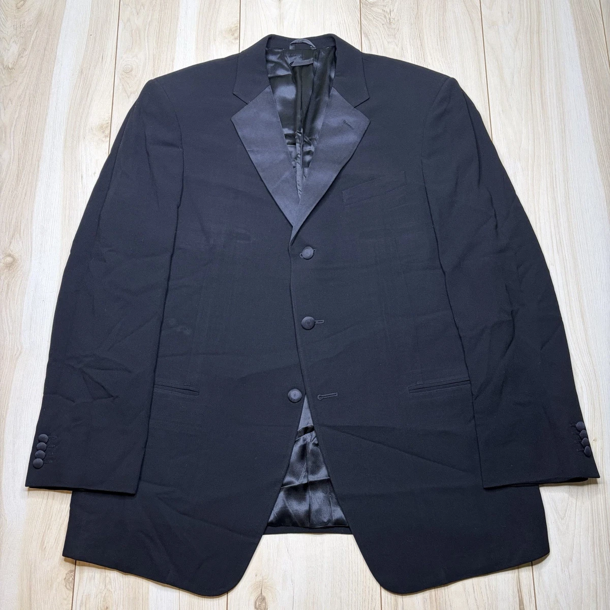 Giorgio Armani Regular 44 Size Suits & Blazers for Men for sale | eBay