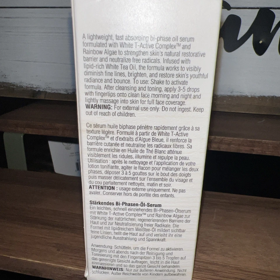 Suero de aceite bifásico fortificante Elizabeth Arden White Tea Skin Solutions 30 ml/1 oz Foto 4 de 4