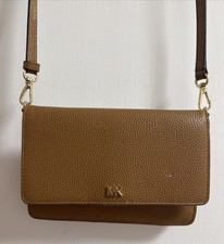 Michael Kors 7 x 4.5 Tan Bi Fold Crossbody Purse Organizer W/Phone Slot