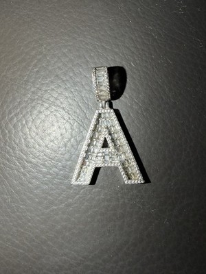Baguette & runder Moissanit Custom Buchstabe A Herren Anhänger Sterlingsilber LUSSO