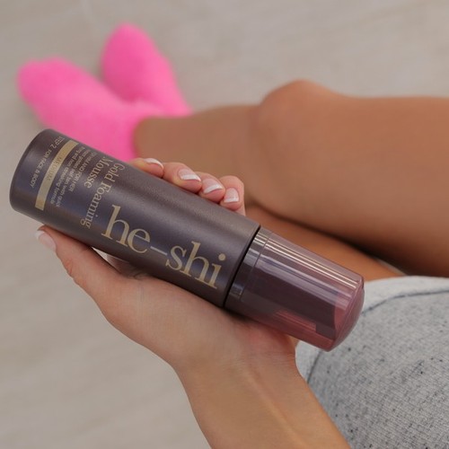He-Shi Gold Foaming Mousse - Medium Self Tan - Quick Dry - Easy to Apply - Picture 3 of 9