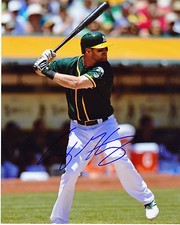 CRAIG GENTRY   OAKLAND A'S   ACTION SIGNED 8x10