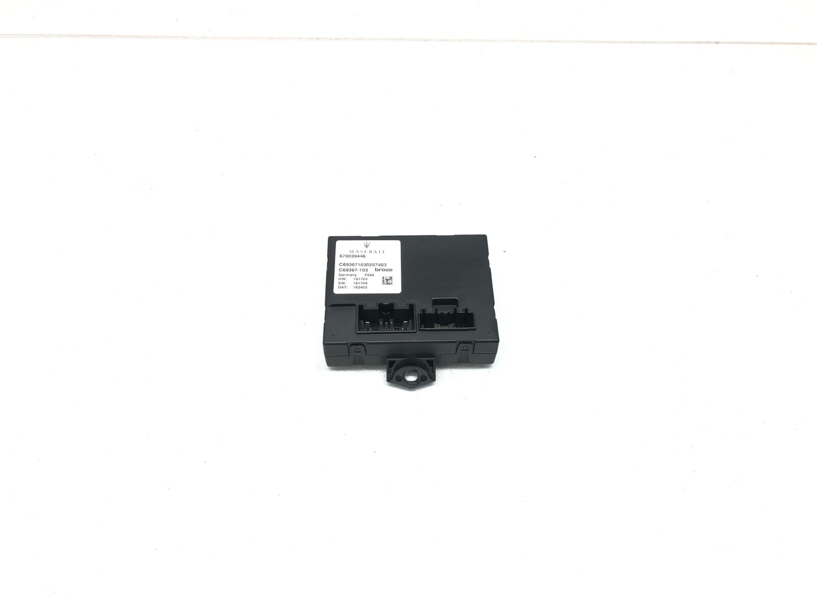 2017-2020 MASERATI LEVANTE REAR TRUNK LID LIFTGATE CONTROL MODULE OEM