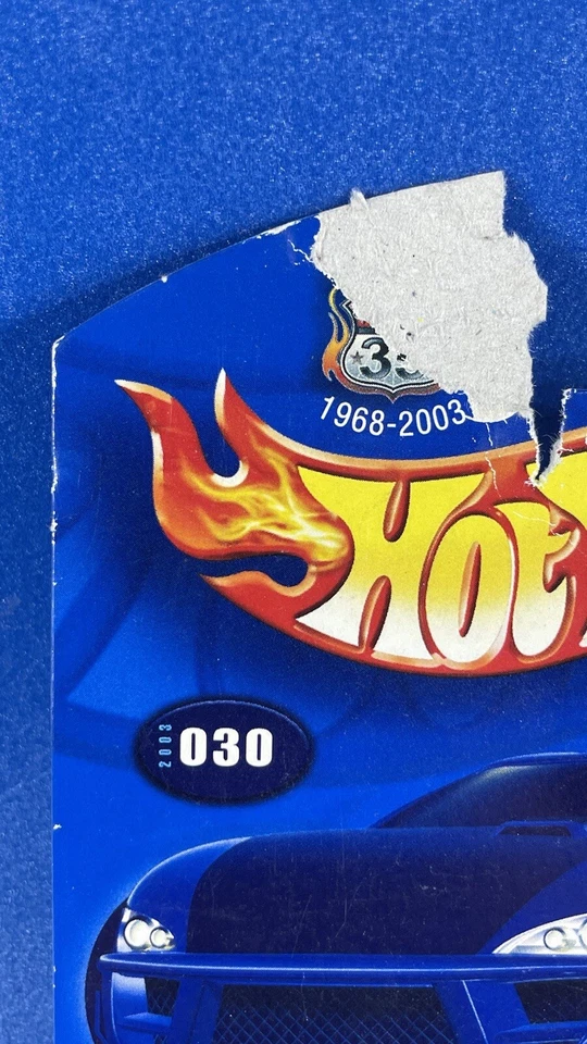 Hot Wheels Bugatti Veyron 2003 First Editions Metal Collection card issues - Image 2 of 4