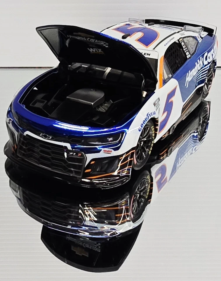 KYLE LARSON 2025 H1100 HENDRICKCARS.COM 1/24 ARC DIECAST COLOR CHROME - Image 4 of 4