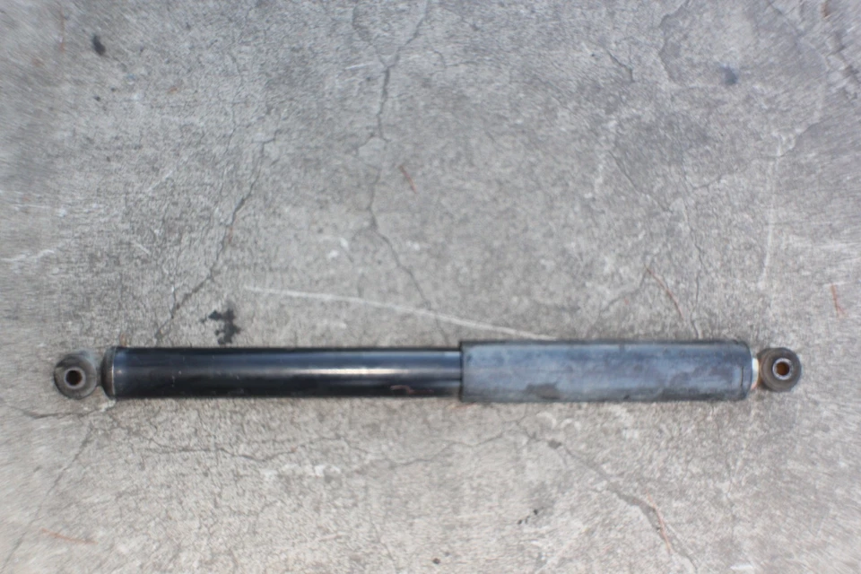 2003-2009 DODGE RAM 2500 3500 5.9L 6.7L REAR SHOCK ABSORBER  (CR6U) - Imagem 2 de 4