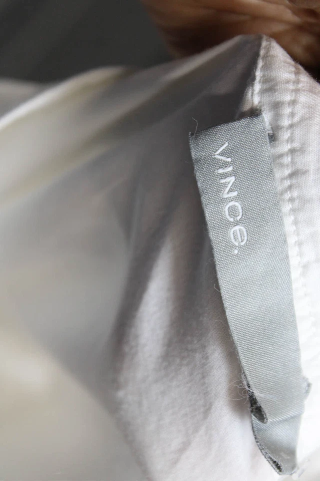 Blusa Pullover Vince Para Mujer Cuello en Y Manga Larga Puño con Botones Blanca XS Foto 4 de 4