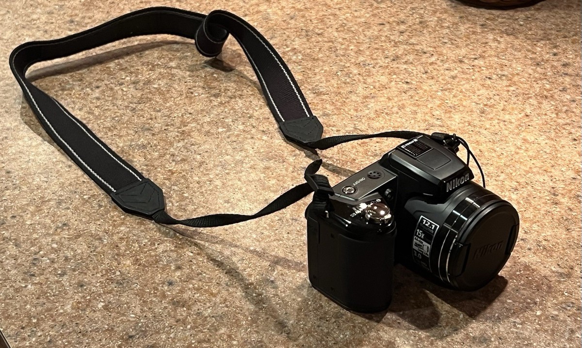 Nikon COOLPIX L110 12.1MP Digital Camera - Black for sale