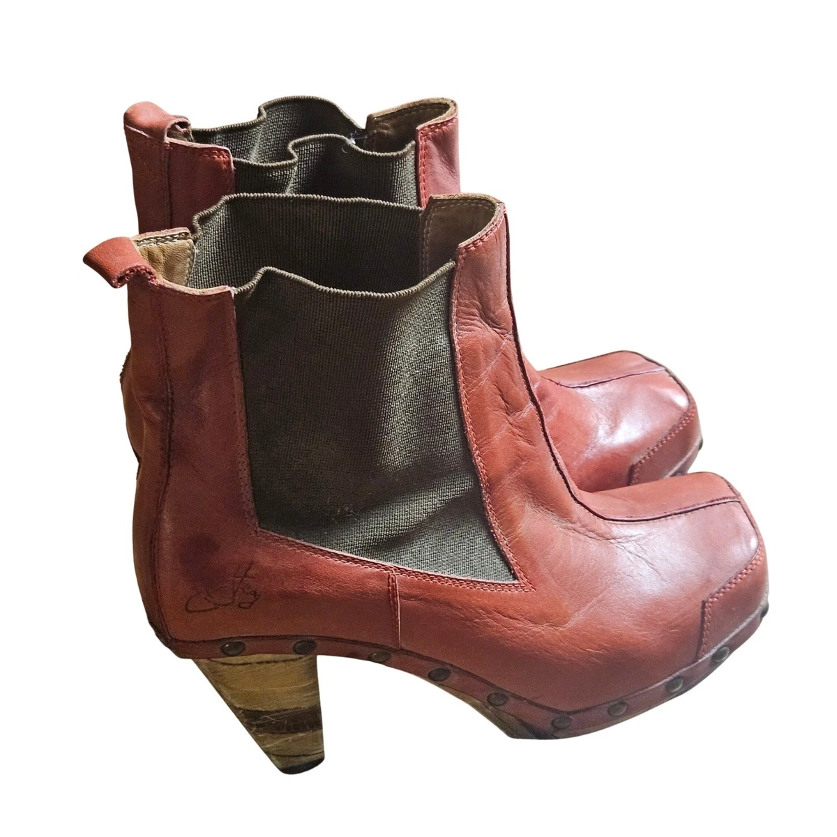 Fluevog brown leather boots size 8 Florian - Brown | Leather Zip-Up Boots with Cutouts  main image 3