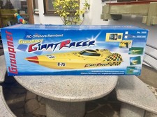 Rennboot in OVP wie neu