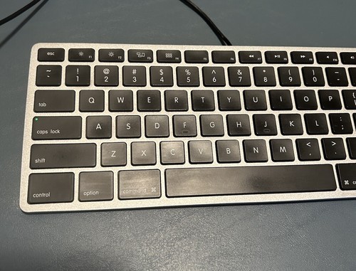Matias Wired RGB Backlit Aluminum Keyboard for MAC - UK QWERTY -FK318 LB-UK - Picture 5 of 11