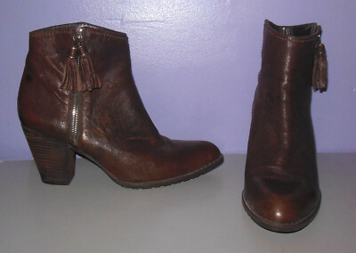 Stuart Weitzman Nuprancing Brown Leather Ankle Boots with Tassels Size 10 M