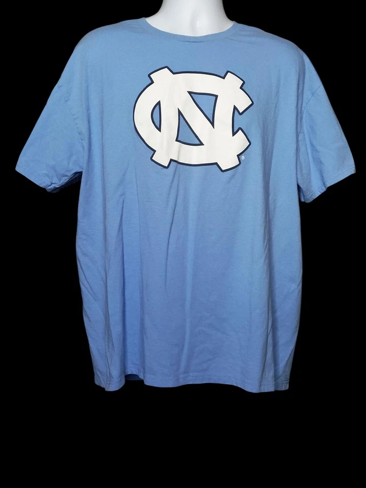 Camiseta North Carolina Tar Heels azul claro con logotipo Foto 3 de 4