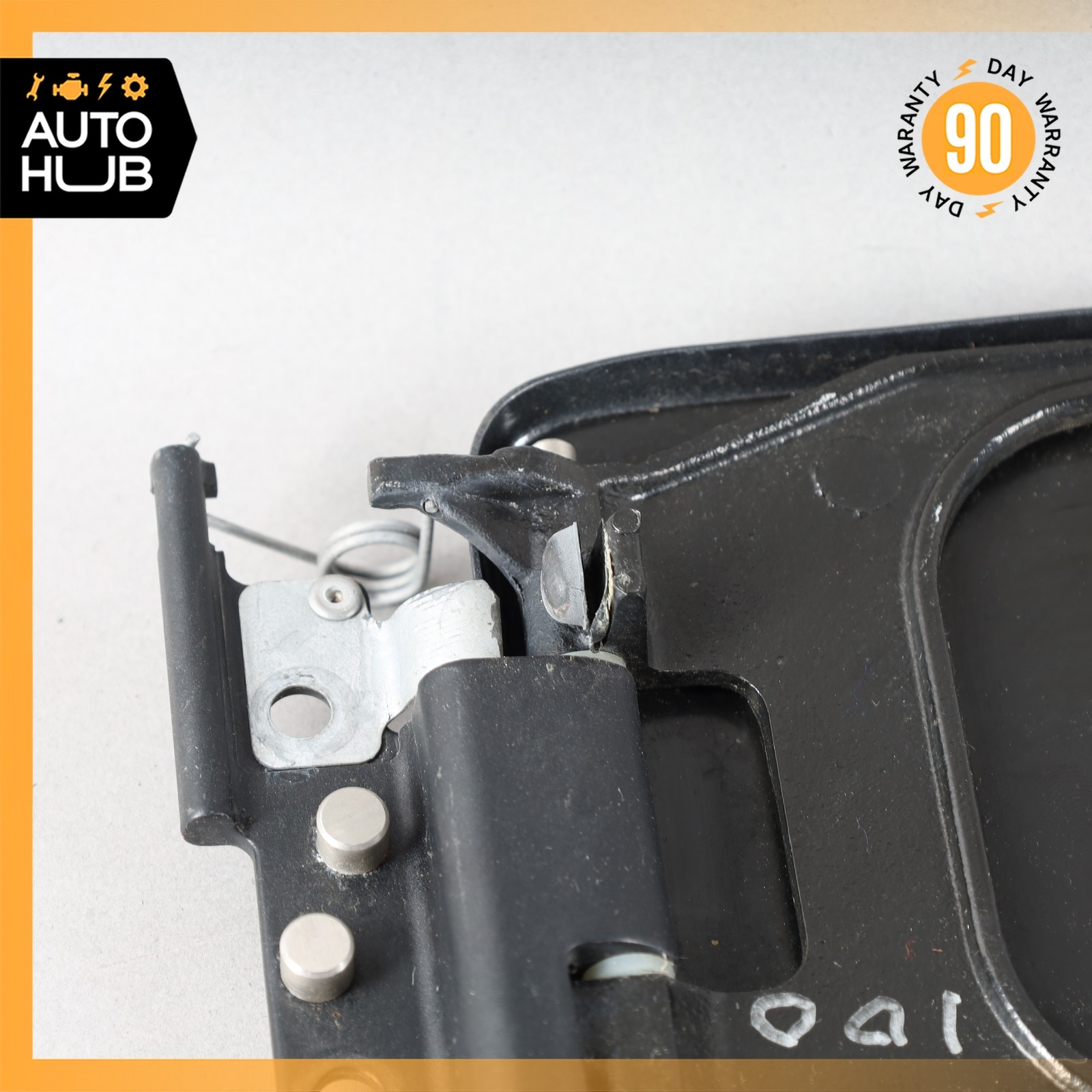 05-16 Aston Martin DB9 DBS Volante Fuel Gas Tank Door Lid Cover OEM 34k