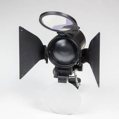 Dedolight Foto Film Leuchte  LBOB4 Zoomfunktion Dauerlicht Artificial Light Lamp