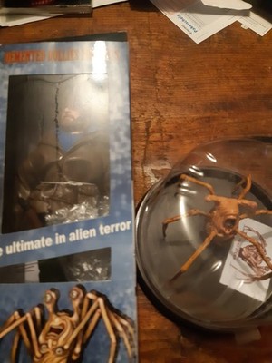Distinctive Dummies THE THING Mac READY KURT RUSSEL