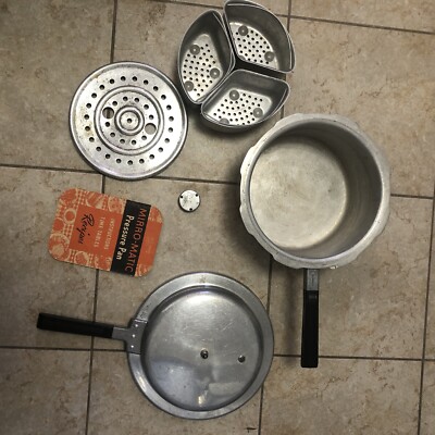 Vintage Mirro-Matic 4-Quart Pressure Pan Cooker 396M Aluminum Made in USA