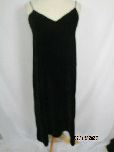 midnight velvet formal dresses Amazon.com: BeryLove Velvet Midi Dress Cocktail Party Formal Gowns Evening  Party Dresses Long Sleeve Winter Wedding Guest Dress SR001 Black S :  Clothing, Shoes & Jewelry