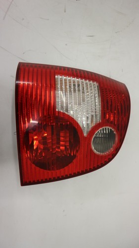 VW Polo 9N Rücklicht Rückleuchte hinten links 6Q6945257A