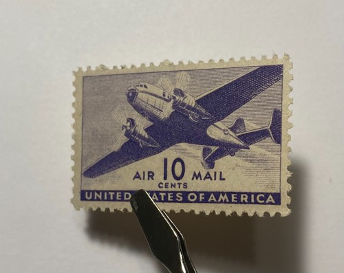 Rare - 1941 U.S. Air Mail Transport 10 Cents Stamp Violet Mint Light Hinged OG. - 第 6/16 張圖片