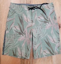 Hurley Phantom Board Shorts JJF 3 PRO MAPS John Florence Size 32- NEW WITH TAGS