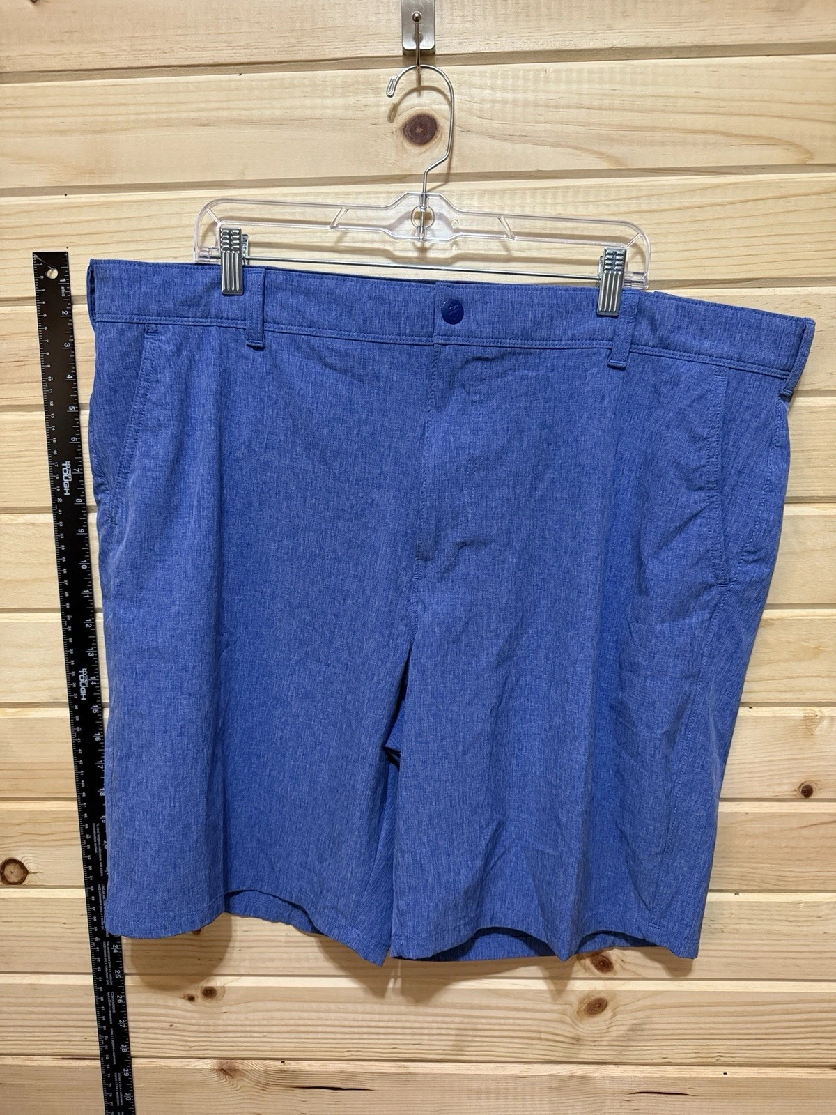 Izod Saltwater Stretch Men’s 42 Waist Golf Shorts Inseam 9.5 Preppy Breathable
Opens in a new window