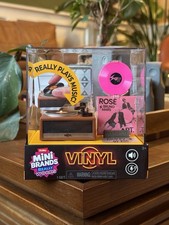 Juego de mini tocadiscos y tocadiscos de vinilo ZURU Mini Brands, marrón
