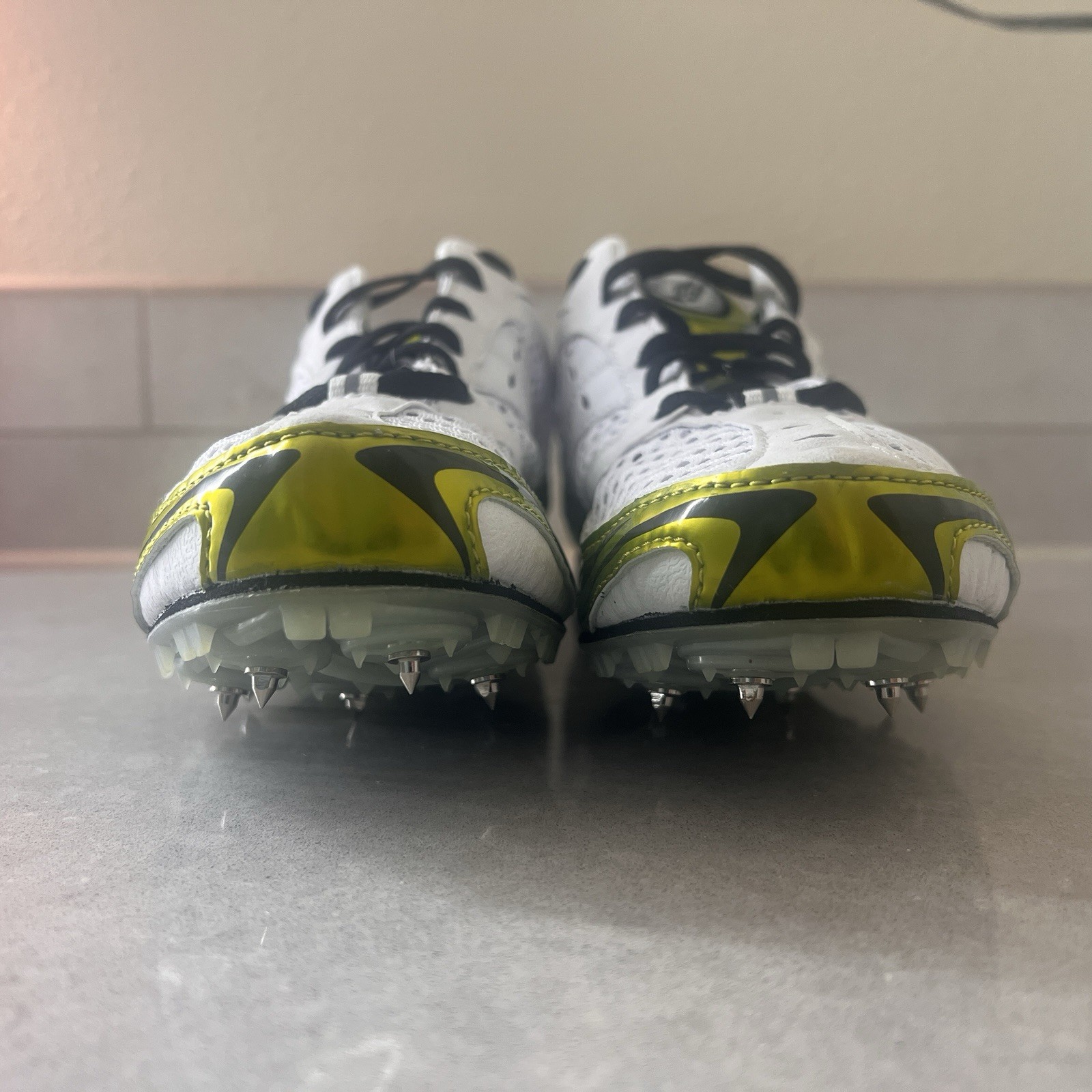 Saucony Men's Track & Field Running Shoes Athletic Spikes 10.5 Sprint Shoes thumbnail 10