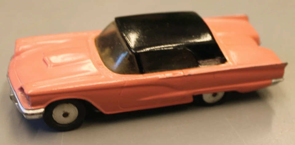 11/15.  Friction Motor Corgi Toys 1959 Ford Thunderbird Black H.T. w/Salmon Pink - Image 2 of 4