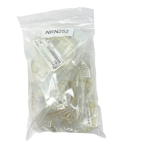 Wholesale Assorted Chip Surface Mount Resistors, Garrnett Electronics and Dale - Picture 9 of 9