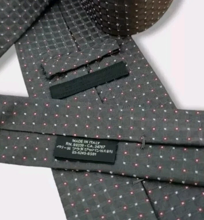 Corbata PRADA Gris Geométrica Seda LUJO ITALIA Foto 3 de 4