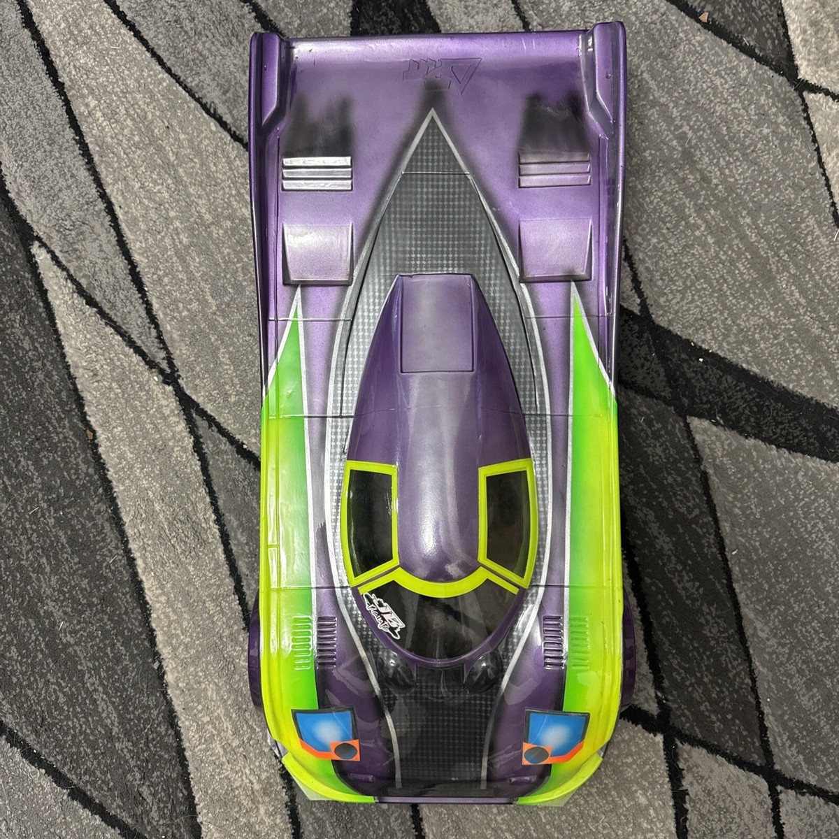 Delta Plastik 7506 FC100 1/8 Scale GT2 360- 400mm RC car body