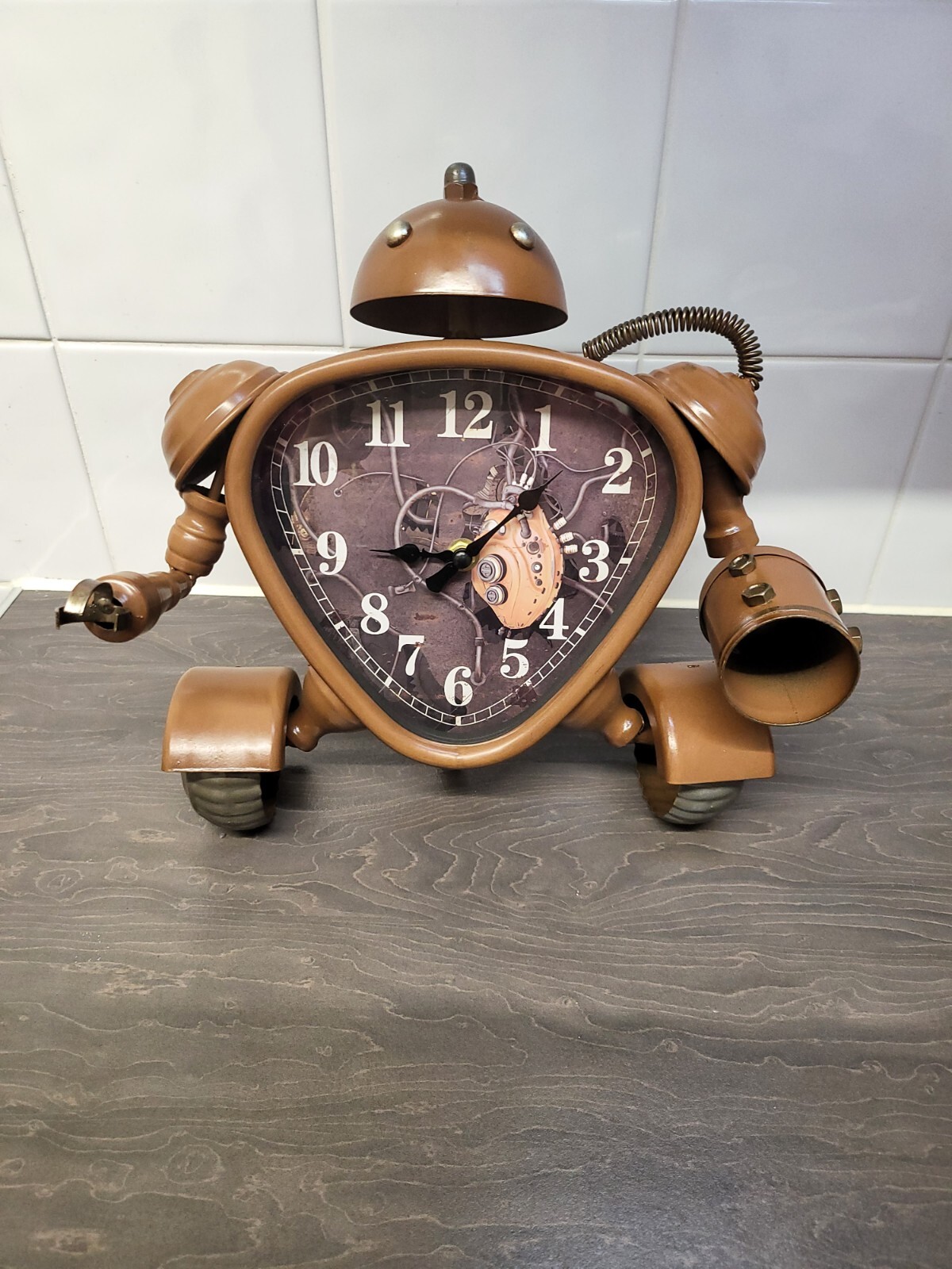 Robot Metal Clock Industrial Figure Retro Robot Vintage Style large Desk clock