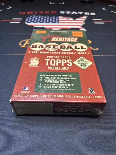 Blaster Box 2004 Topps Heritage card