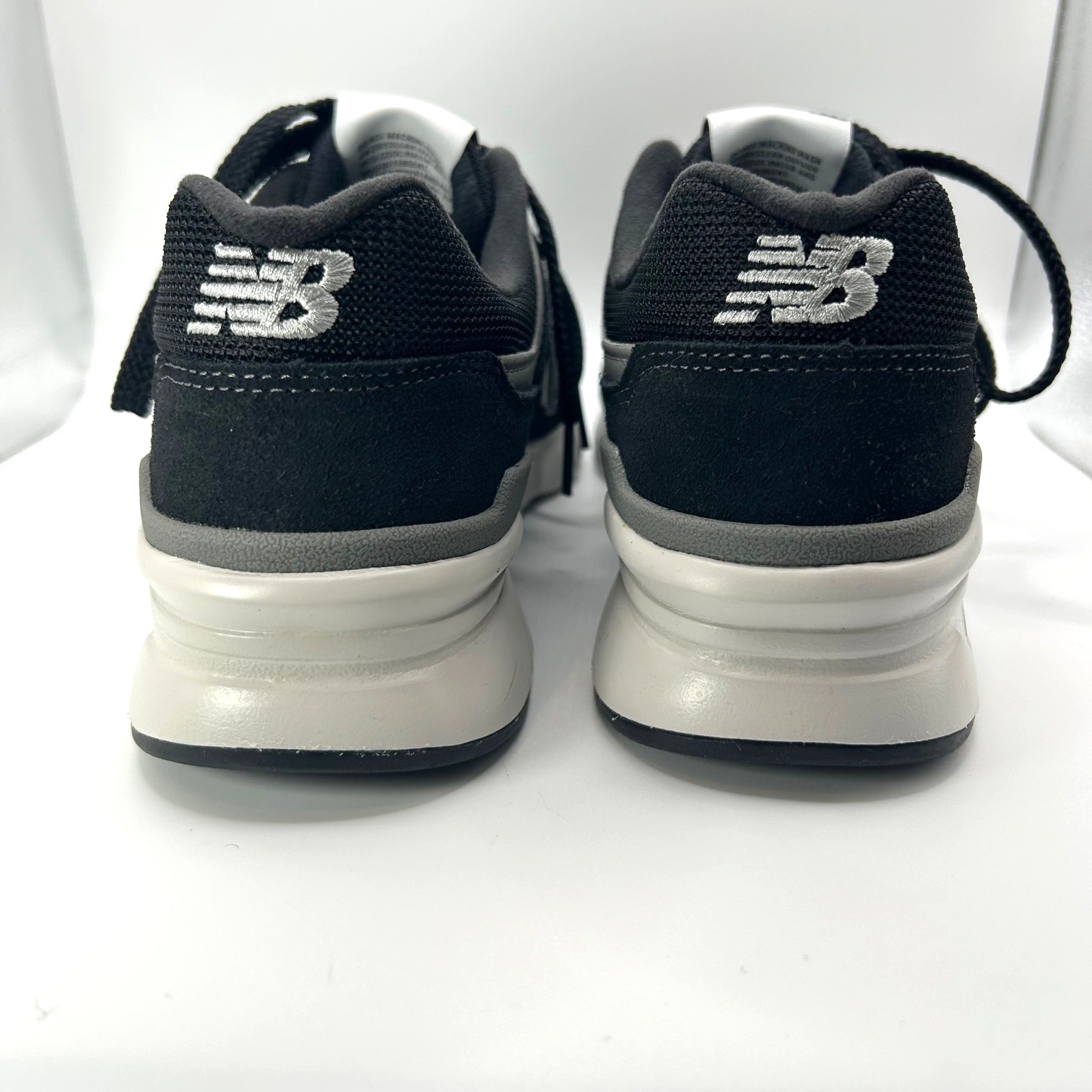 New Balance 997H Black Silver CM997HCC Men's Size 9.5M Women's 11 thumbnail 2