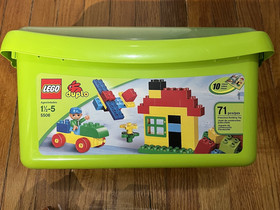 Lego Duplo 5506 Large Brick Box Preschool Building Toy 69 of 71 pcs. 2010