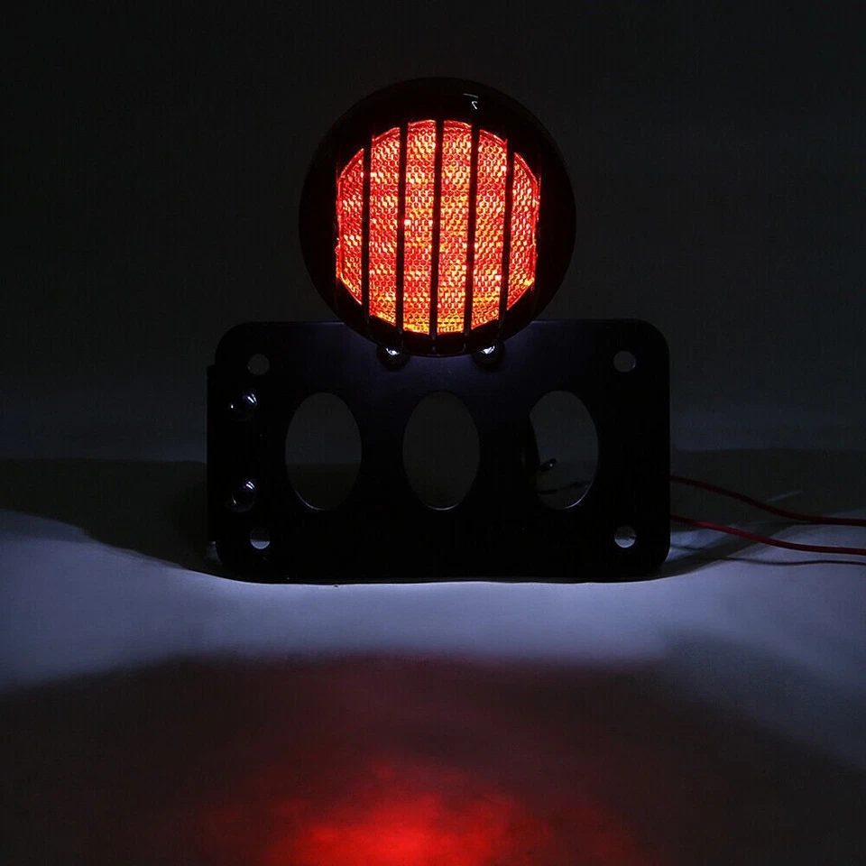 Soporte de matrícula de luz de freno trasera de montaje lateral de parada de motocicleta de 12 V para Harley Foto 3 de 4