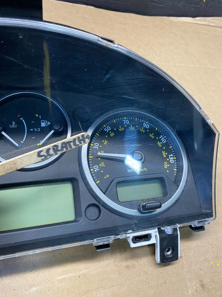 Land Rover LR2 2008 velocímetro calibre de grupo fabricante original r2499 DG Foto 2 de 4