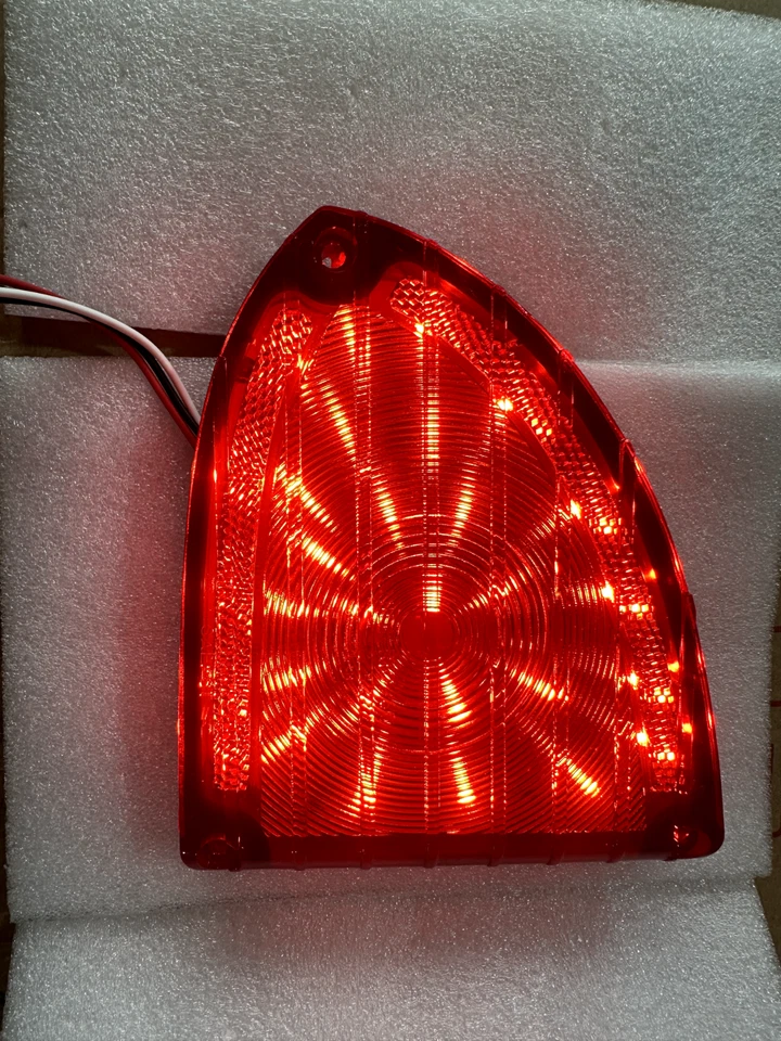 1960 1961 1962 1963 1964 1965 1966 CHEVROLET GMC SUBURBAN LED LANTERNA TRASEIRA PAR - Imagem 2 de 4