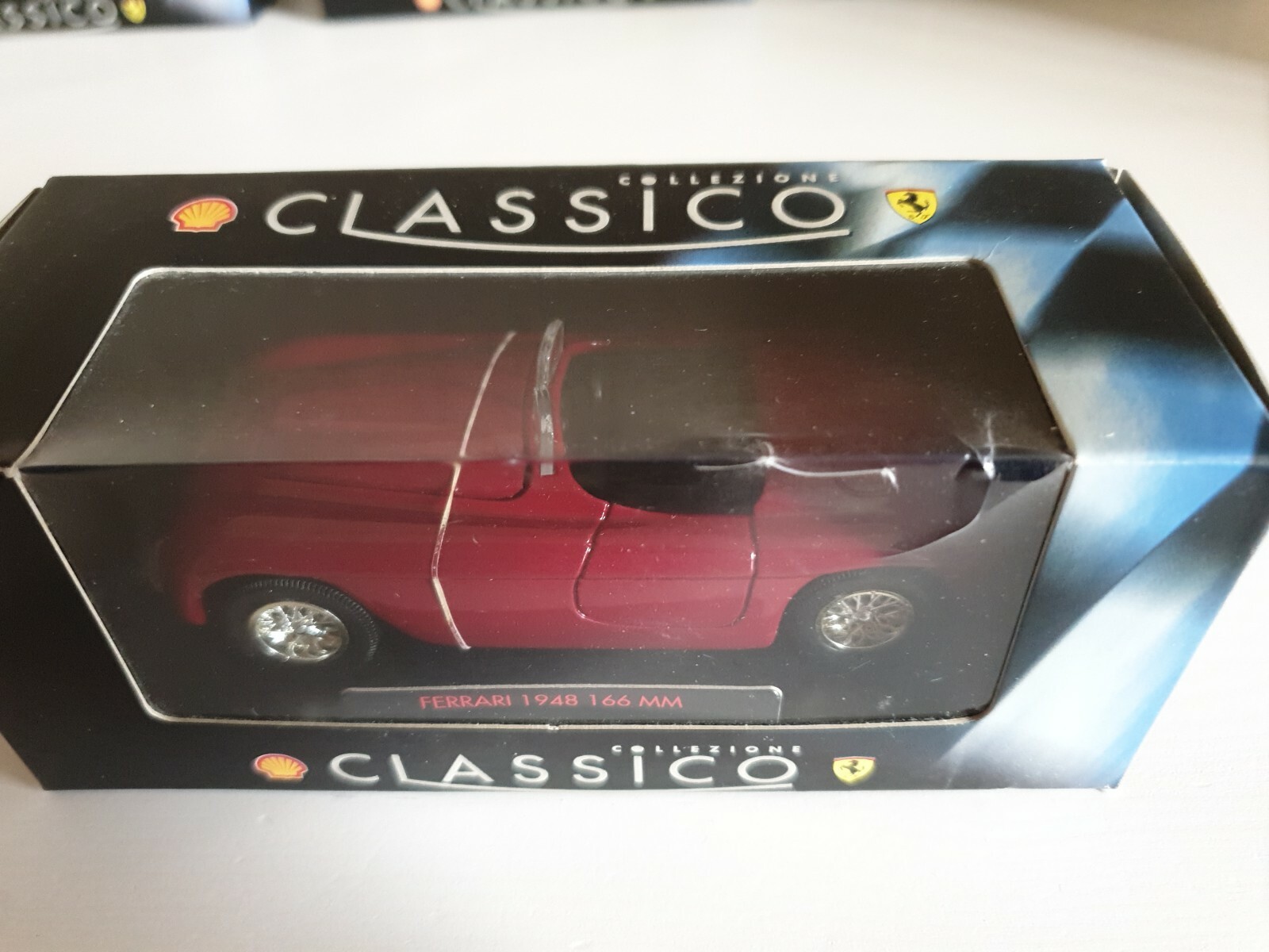 Shell Ferrari Classico Collezione Full Set of 8 BNIB Wyprzedaż limitowana, bardzo popularna