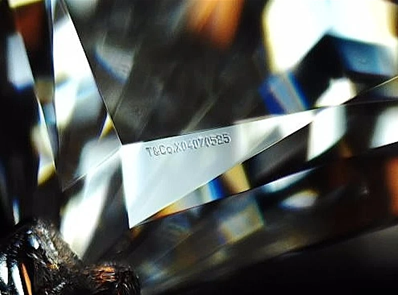 Серьги-гвоздики с бриллиантами огранки принцессы I VS2 0,60 карата платина 5950 долл. США - Изображение 4 из 4