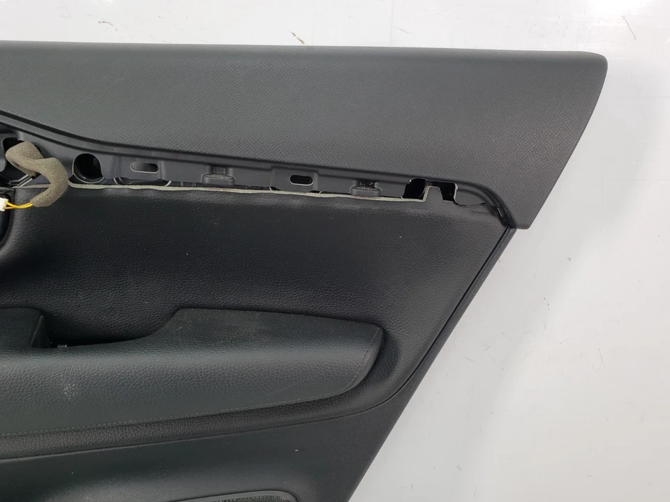 ✅ 16-22 OEM Volvo XC90 Panel de moldura de puerta interior pasajero trasero derecho cuero* Foto 4 de 4
