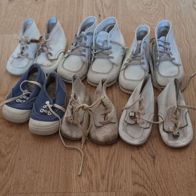 & Other Stories Kids 4 Low Top Lace-Up Sneakers Blue/Beige/Gray Eyelet