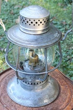 KENTUCKY & INDIANA TERMINAL BELL BOTTOM RAILROAD LANTERN EMBOSSED GLOBE K&IT RR